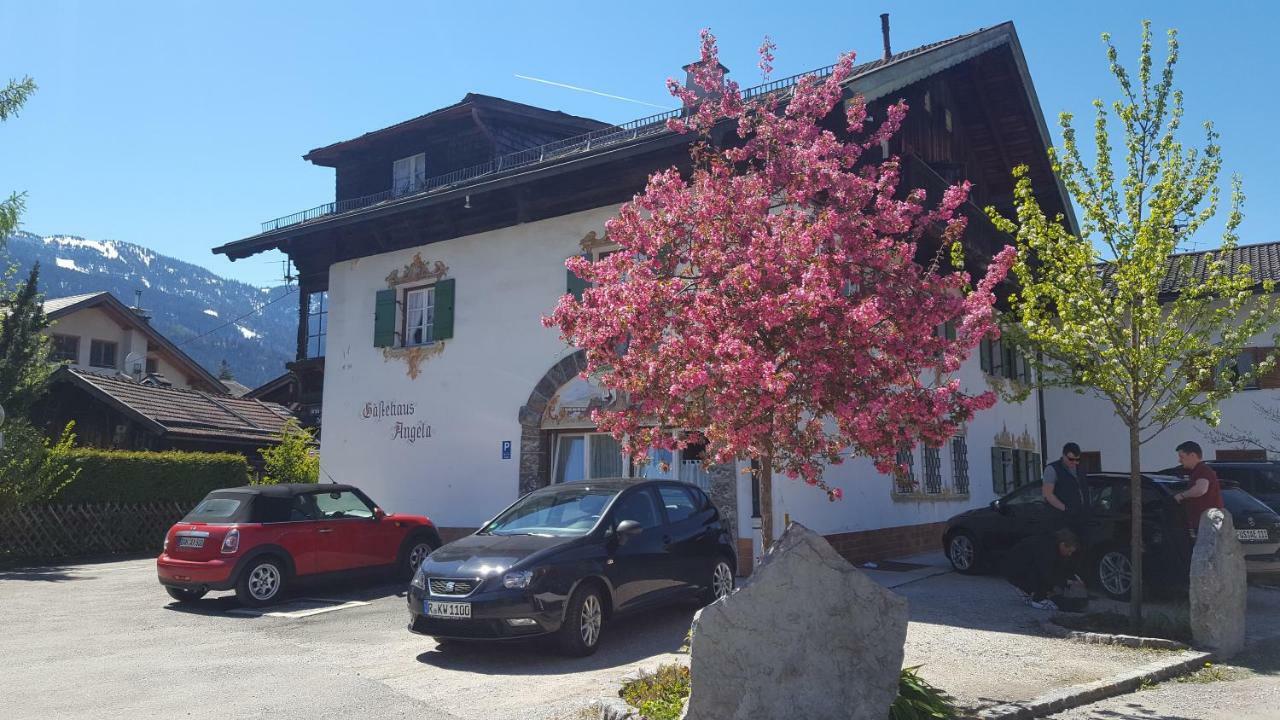 Gaestehaus Angela Garmisch-Partenkirchen Eksteriør billede